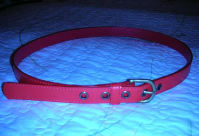 Ремень красный финляндия Санкт-Петербург