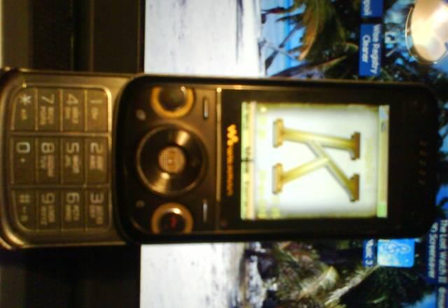 SonyEricsson w760i Деденево