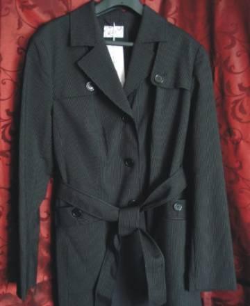 Блейзер черный в полоску Германия Москва