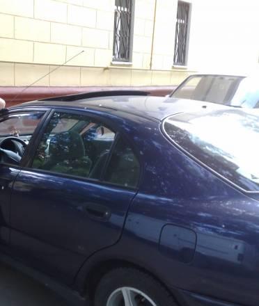 Mitsubishi Carisma, 1996 Москва