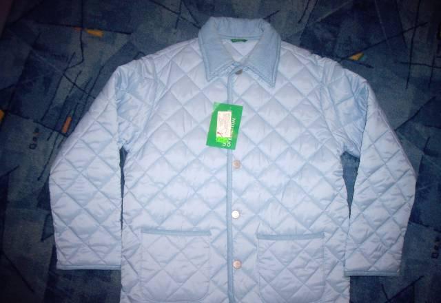 Новая курточка венеттон р.9-11 Москва