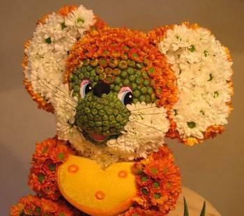 Малыши-зверушки из цветов Москва