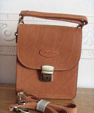 Барсетка мужская фирмы Olio Posto Москва