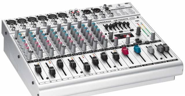 Микшерный пульт Behringer UB1222FX PRO Москва