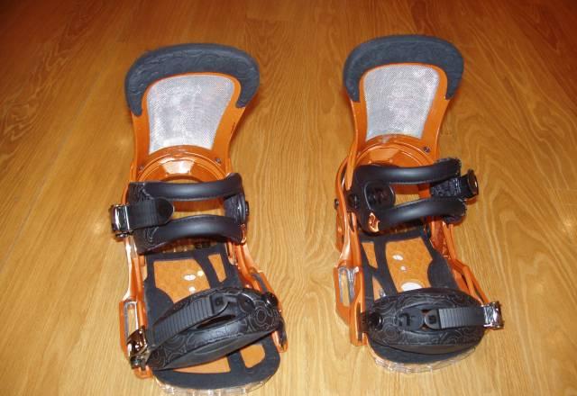 Крепления на сноуборд Burton CO2 EST size"M" Москва