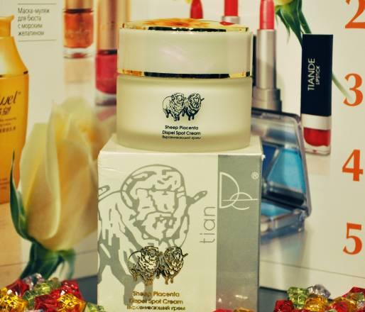 Выравнивающий крем плацентарной серии Москва