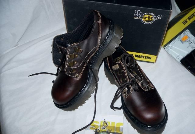 Полуботинки DR. martens коричневые 38 раз Москва