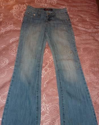 Джинсы голубые Санкт-Петербург