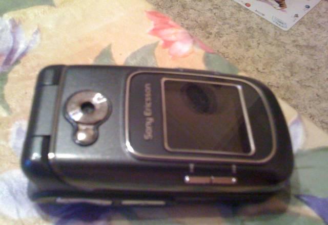 Sony Ericsson z710i Москва