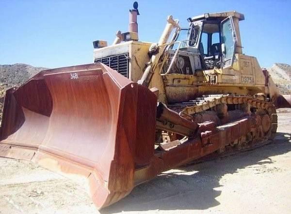 Бульдозер Komatsu D375A-3 1996 г.в. бу Владивосток