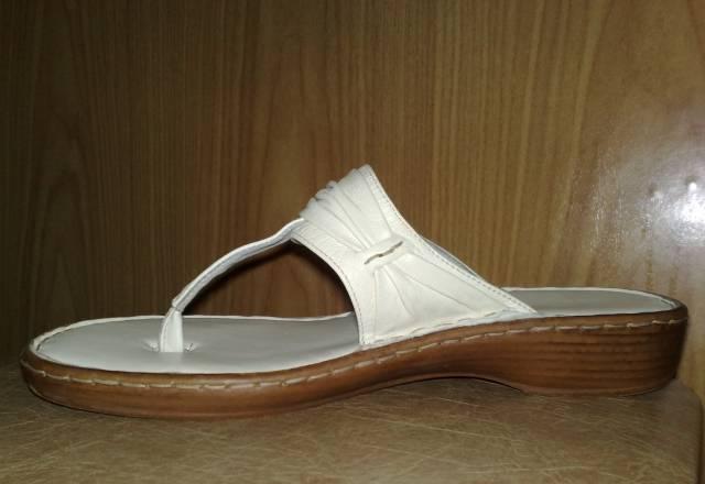 Роскошные кожаные сланцы, шлепки р. 38 (США) Москва