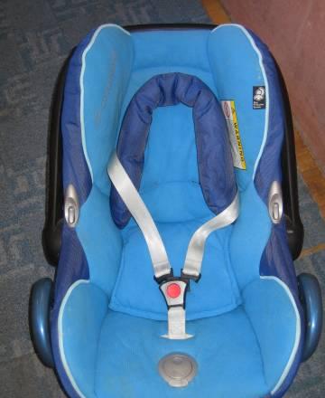 Автомобильное кресло с базой EasyFix+CabrioFix Москва