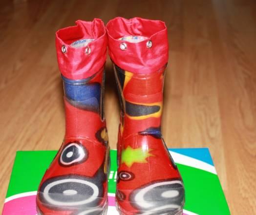 Новые резиновые сапоги  утепленные р.22 Москва