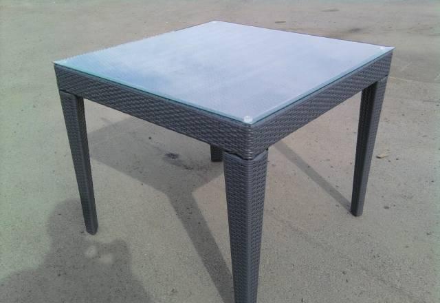 Стол и стулья из Ikea Санкт-Петербург