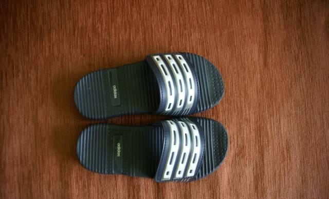 Шлепанцы Adidas Москва