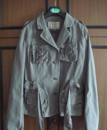 Легкая курточка-пиджак, р-р 46-48 Москва