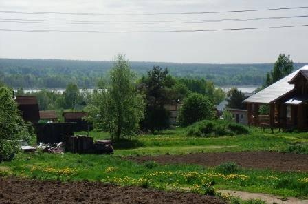 Участок в  Волочаевке 20 соток не далеко от г/л ку Санкт-Петербург