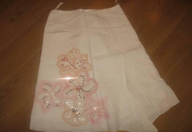 Юбки нов. Next лен р.46 Москва