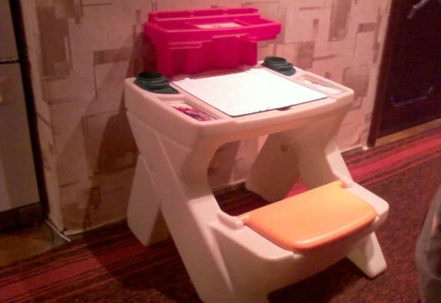 Стол со стульчиком Москва