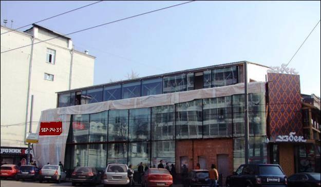 Street retail торговая площадь 23 м.кв. в аренду Москва