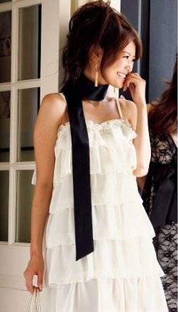 Белое платье без бретелек Москва