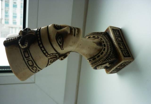 Нефертири Москва