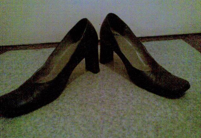 Туфли черные на среднем каблуке Москва