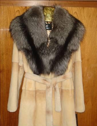 Новая шуба бобер с чернобуркой разм.50 Москва
