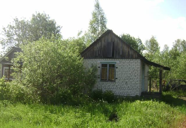 Кирпичная дача. Вода, свет Киржач