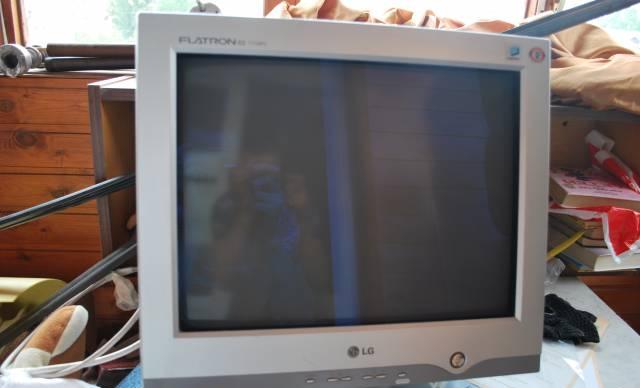 Монитор LG Flatron T710 PH Диагональ 40см Москва