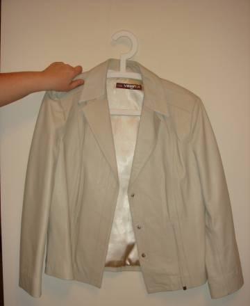 Куртка-пиджачок кожаная, Италия Москва