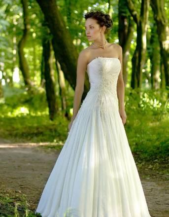 Свадебное платье и аксессуары Москва