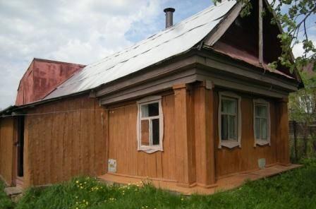 Дом в деревне Дзержинск