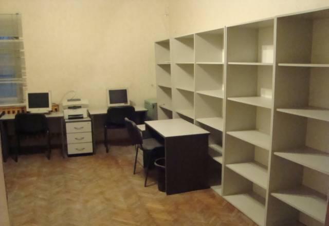 2 кв. под "тихий" офис на Чернышевской Санкт-Петербург