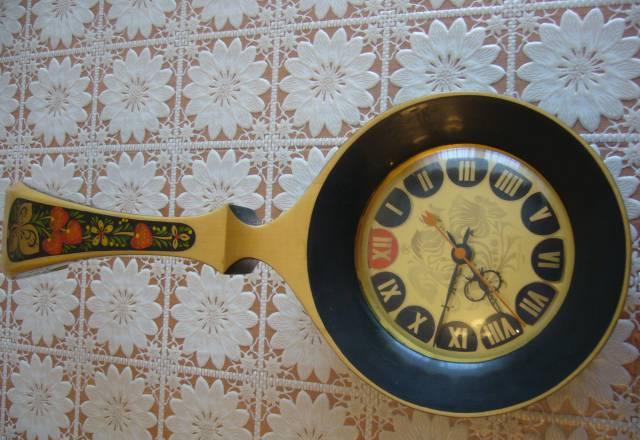 Часы Москва