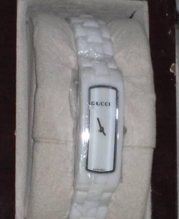 Часы gucci керамика в наличии Москва