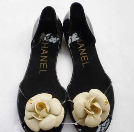 Шлепки Chanel в наличии Москва