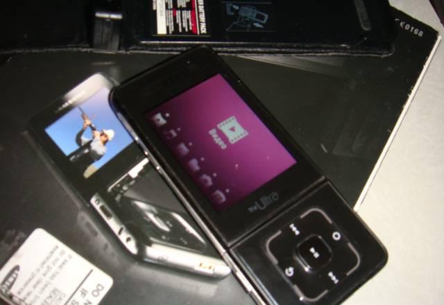 Samsung sgh-f500 б/у 5месяцев Москва