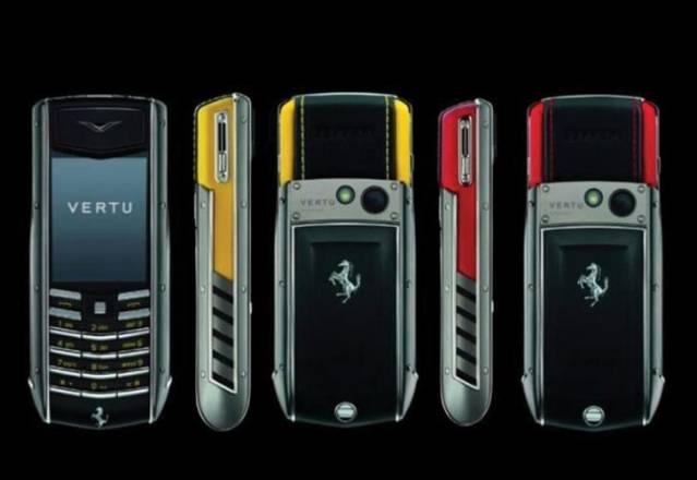Vertu Ferrariti Москва