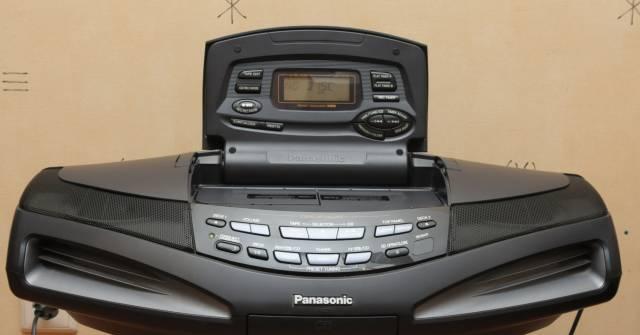Продам магнитолу Panasonic RX-ED77 Москва