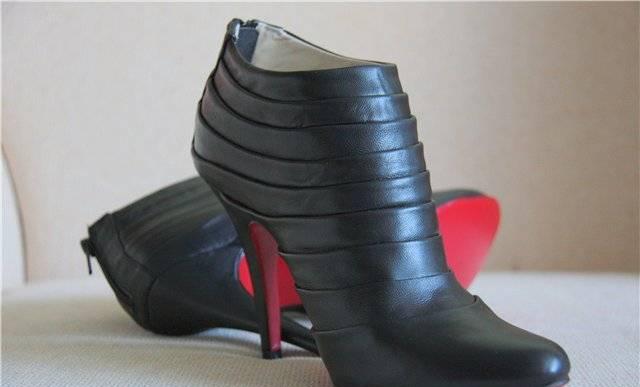 Новые ботильоны Louboutin Москва