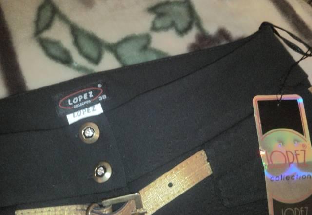 Продам черные брюки новые размер 38 Москва