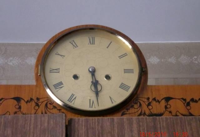 Часы настольные механические с под заводом ключом Москва