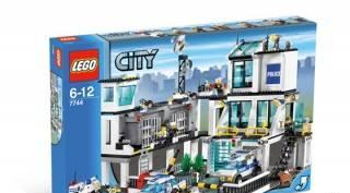 Игрушка lego Город Полицейский участок Москва