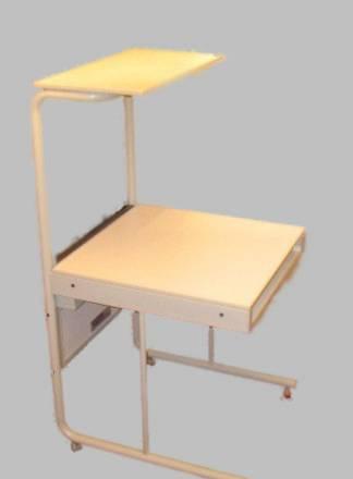 Стол компьютерный, белый Москва