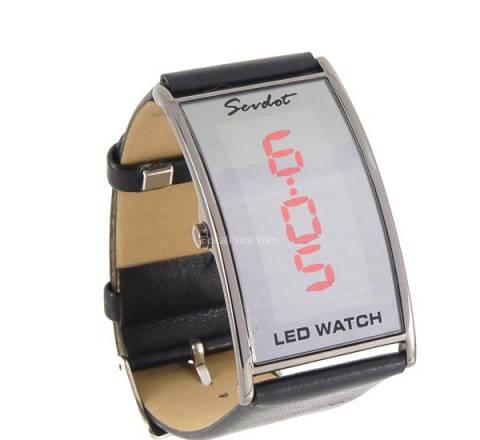 Ультра модные летние LED часы с красными диодами Санкт-Петербург