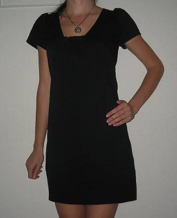 Универсальное черное платье р.42 Москва