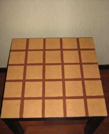 Столик с декором из плитки (Италия) Москва