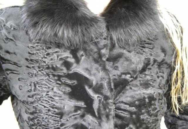 Шуба из каракульчи Москва