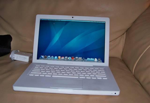 Apple macbook Москва
